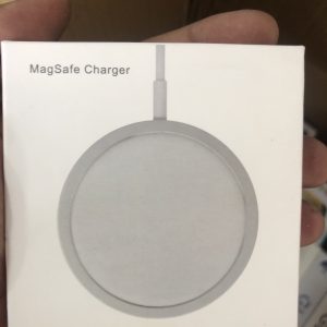 MAGSAFE CHARGER AAA