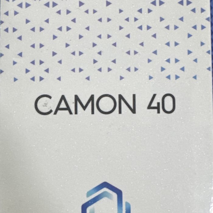 camon40.jpg camon40.jpg